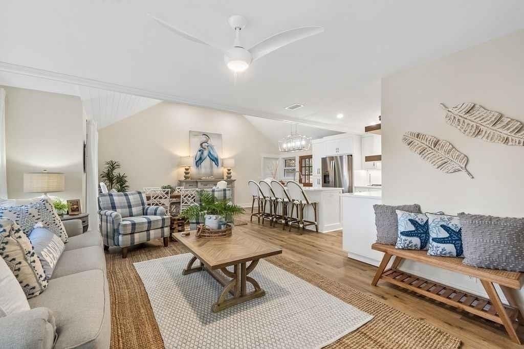 St Simons Island, Georgia 31522, United States, 4 Bedrooms Bedrooms, ,3 BathroomsBathrooms,Residential,Pending,26547