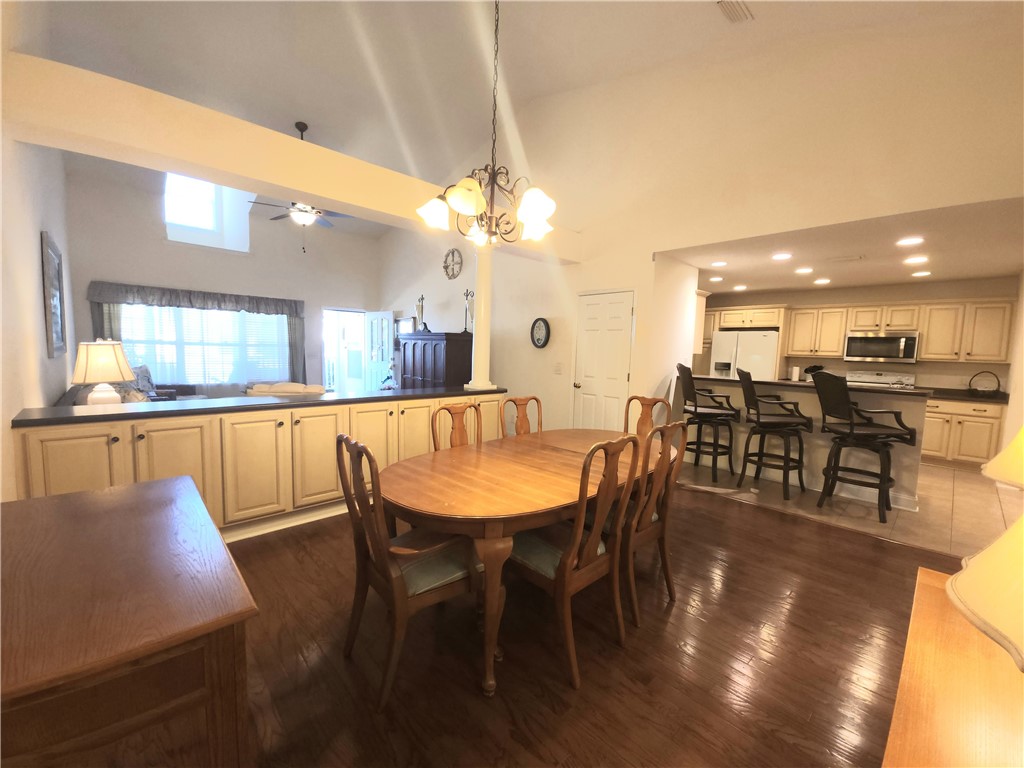 Brunswick, Georgia 31525, United States, 3 Bedrooms Bedrooms, ,3 BathroomsBathrooms,Residential,Active,252295