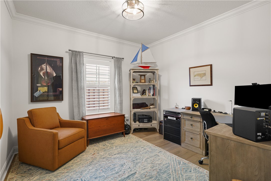 St Simons Island, Georgia 31522, United States, 3 Bedrooms Bedrooms, ,2 BathroomsBathrooms,Residential,Pending,18707