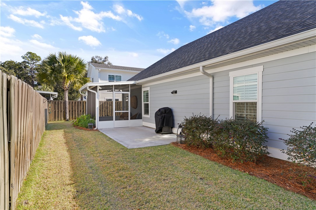 St Simons Island, Georgia 31522, United States, 3 Bedrooms Bedrooms, ,2 BathroomsBathrooms,Residential,Pending,18707