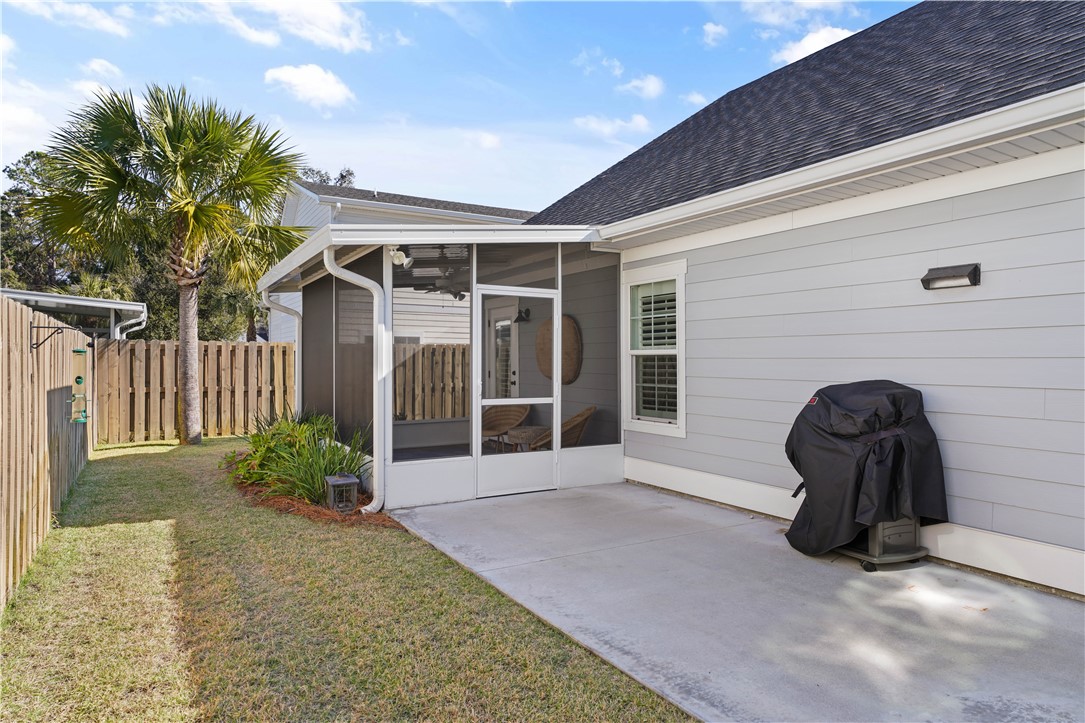 St Simons Island, Georgia 31522, United States, 3 Bedrooms Bedrooms, ,2 BathroomsBathrooms,Residential,Pending,18707