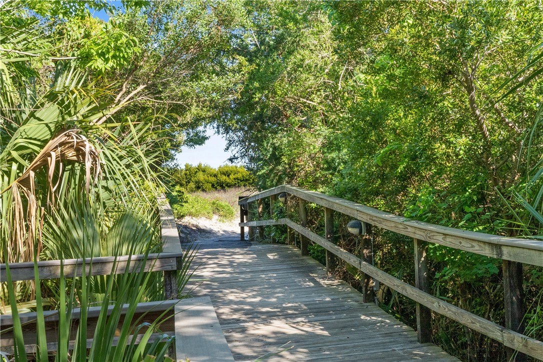 St Simons Island, Georgia 31522, United States, 2 Bedrooms Bedrooms, ,2 BathroomsBathrooms,Residential,Active,57013