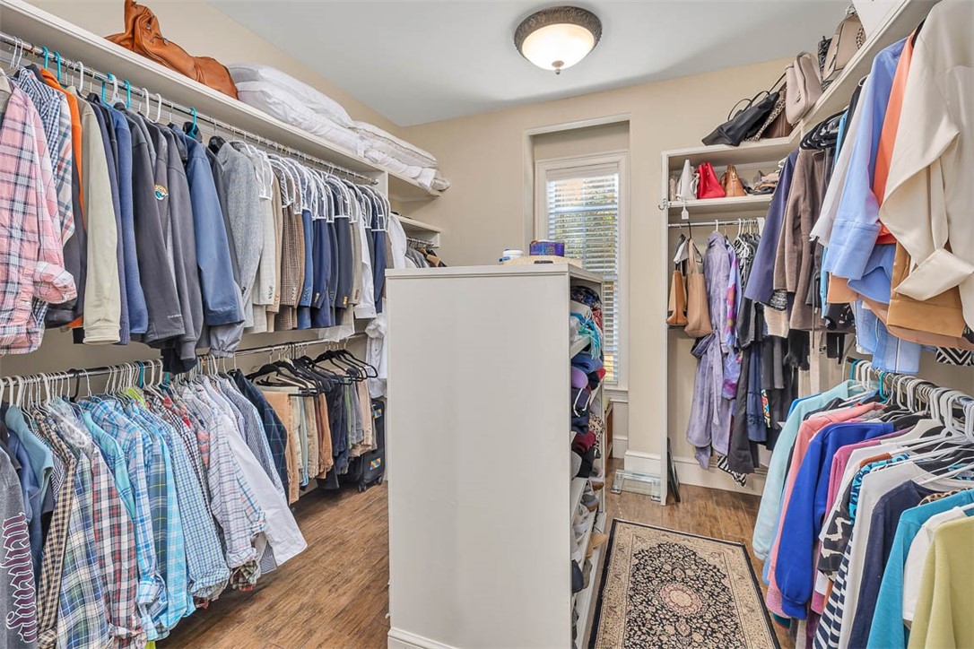 St Simons Island, Georgia 31522, United States, 5 Bedrooms Bedrooms, ,6 BathroomsBathrooms,Residential,Pending,1913