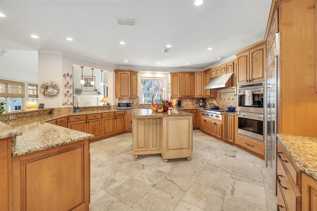 St Simons Island, Georgia 31522, United States, 5 Bedrooms Bedrooms, ,6 BathroomsBathrooms,Residential,Pending,1913