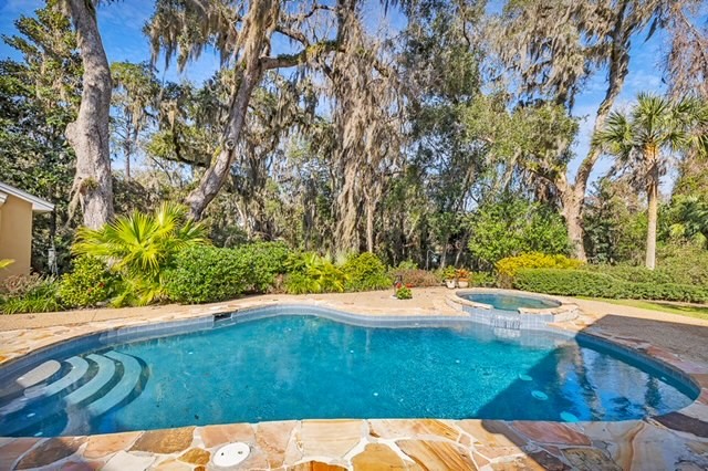 St Simons Island, Georgia 31522, United States, 5 Bedrooms Bedrooms, ,6 BathroomsBathrooms,Residential,Pending,1913