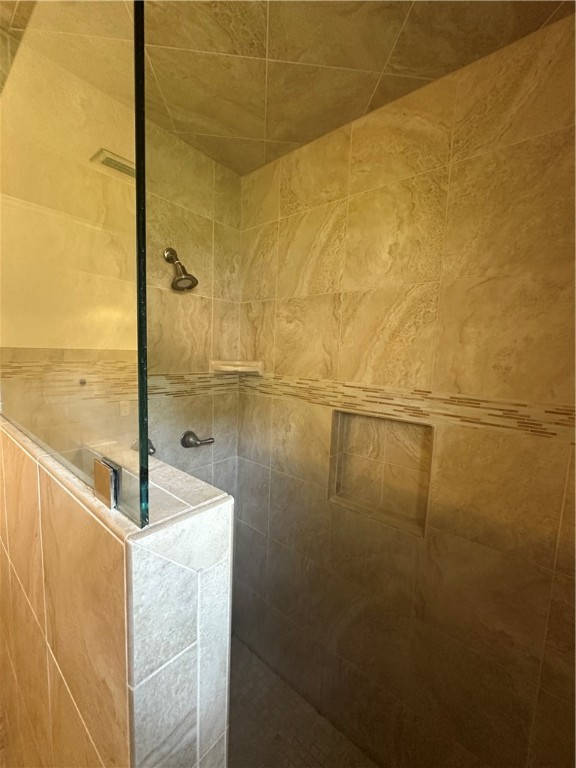 Brunswick, Georgia 31523, United States, 2 Bedrooms Bedrooms, ,1 BathroomBathrooms,Residential,Active,214630