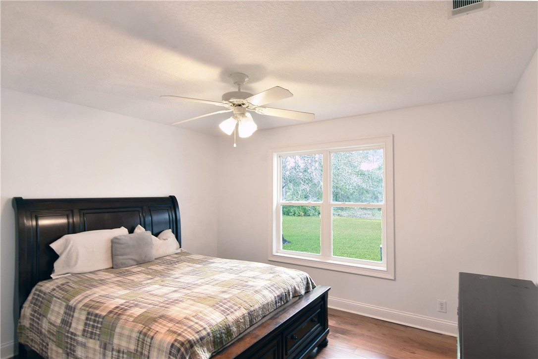 Hortense, Georgia 31543, United States, 4 Bedrooms Bedrooms, ,2 BathroomsBathrooms,Residential,Pending,40359