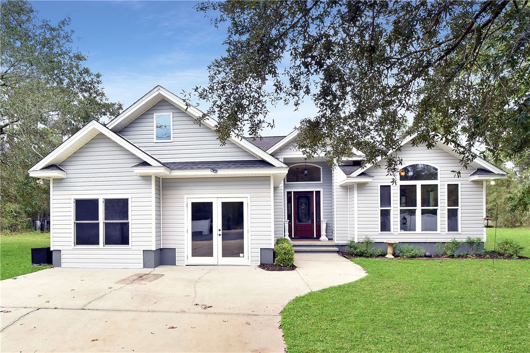 Hortense, Georgia 31543, United States, 4 Bedrooms Bedrooms, ,2 BathroomsBathrooms,Residential,Pending,40359