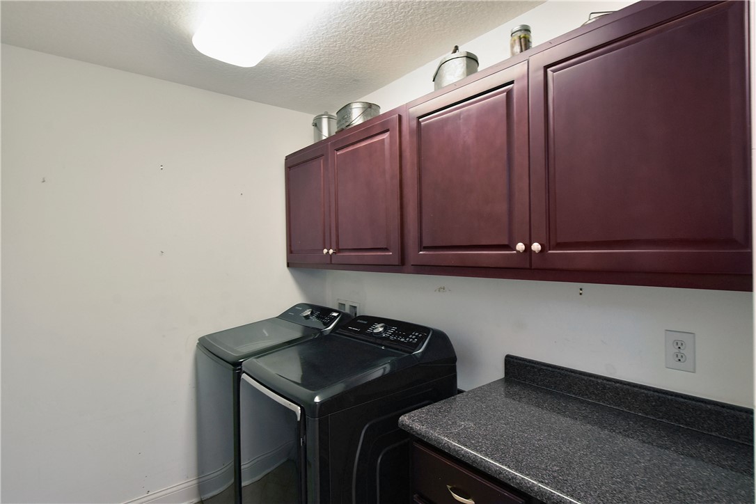 Hortense, Georgia 31543, United States, 4 Bedrooms Bedrooms, ,2 BathroomsBathrooms,Residential,Pending,40359