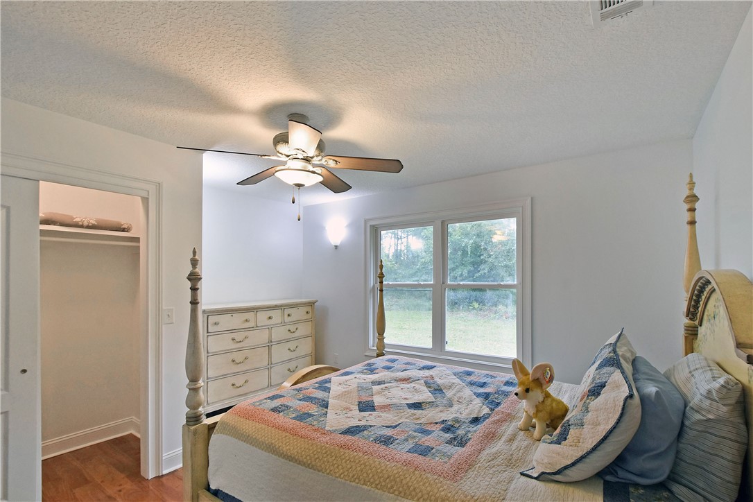 Hortense, Georgia 31543, United States, 4 Bedrooms Bedrooms, ,2 BathroomsBathrooms,Residential,Pending,40359