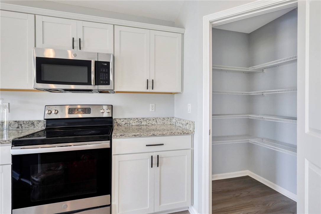 Brunswick, Georgia 31525, United States, 4 Bedrooms Bedrooms, ,2 BathroomsBathrooms,Residential,Active,85167