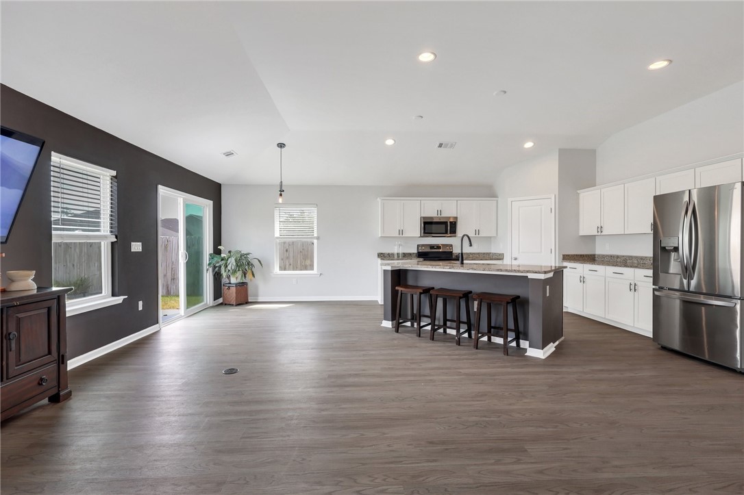 Brunswick, Georgia 31525, United States, 4 Bedrooms Bedrooms, ,2 BathroomsBathrooms,Residential,Active,85167