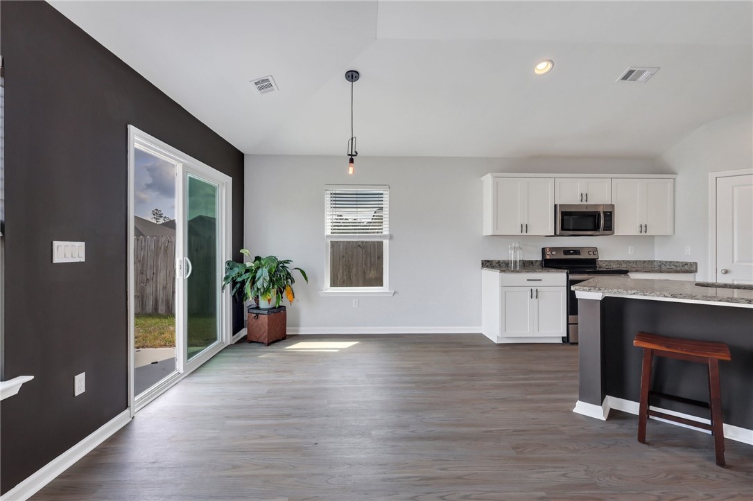 Brunswick, Georgia 31525, United States, 4 Bedrooms Bedrooms, ,2 BathroomsBathrooms,Residential,Active,85167