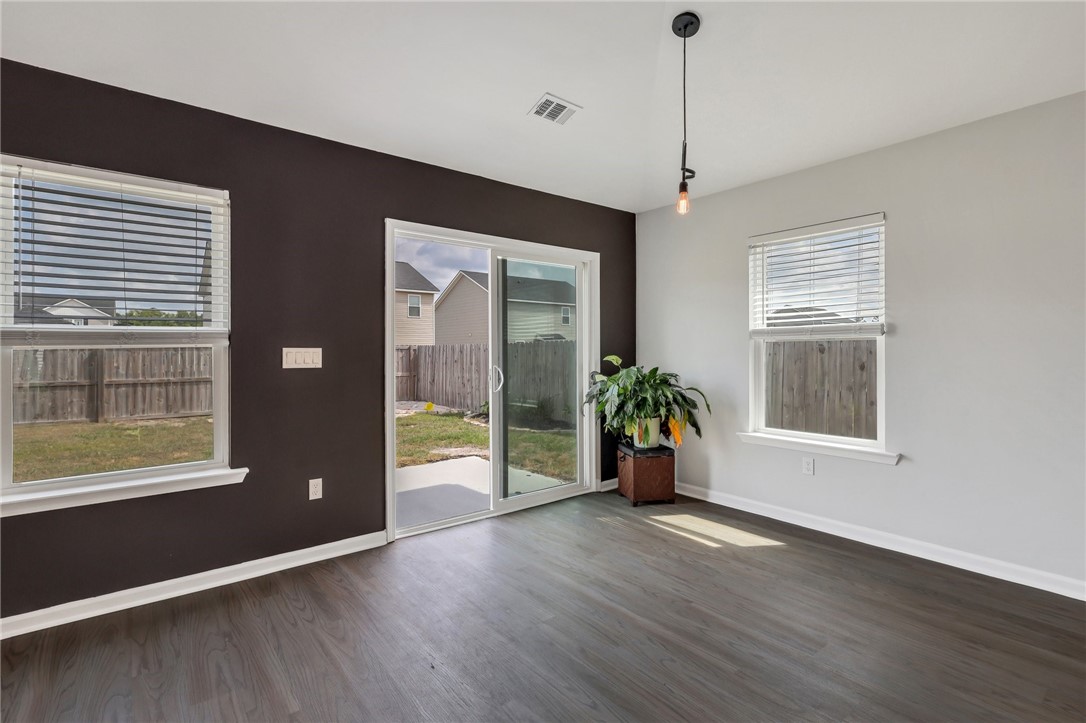 Brunswick, Georgia 31525, United States, 4 Bedrooms Bedrooms, ,2 BathroomsBathrooms,Residential,Active,85167