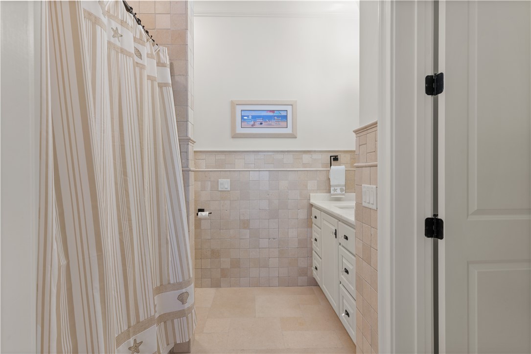 St Simons Island, Georgia 31522, United States, 6 Bedrooms Bedrooms, ,9 BathroomsBathrooms,Residential,Active,240073