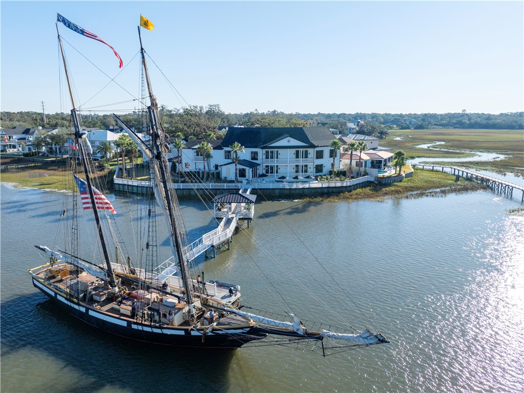 St Simons Island, Georgia 31522, United States, 6 Bedrooms Bedrooms, ,9 BathroomsBathrooms,Residential,Active,240073