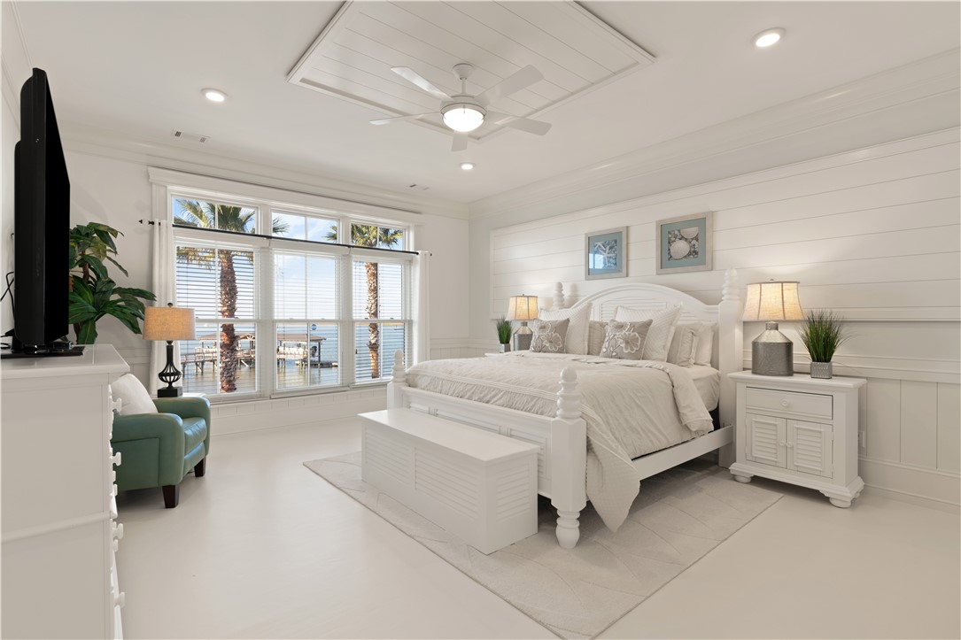 St Simons Island, Georgia 31522, United States, 6 Bedrooms Bedrooms, ,9 BathroomsBathrooms,Residential,Active,240073