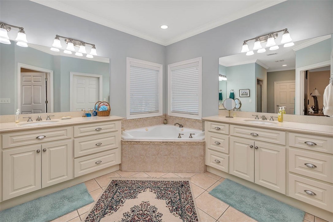 Brunswick, Georgia 31523, United States, 4 Bedrooms Bedrooms, ,4 BathroomsBathrooms,Residential,Active,37797