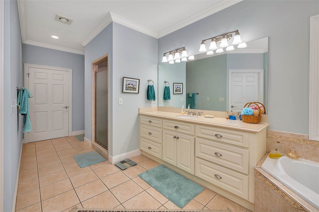 Brunswick, Georgia 31523, United States, 4 Bedrooms Bedrooms, ,4 BathroomsBathrooms,Residential,Active,37797