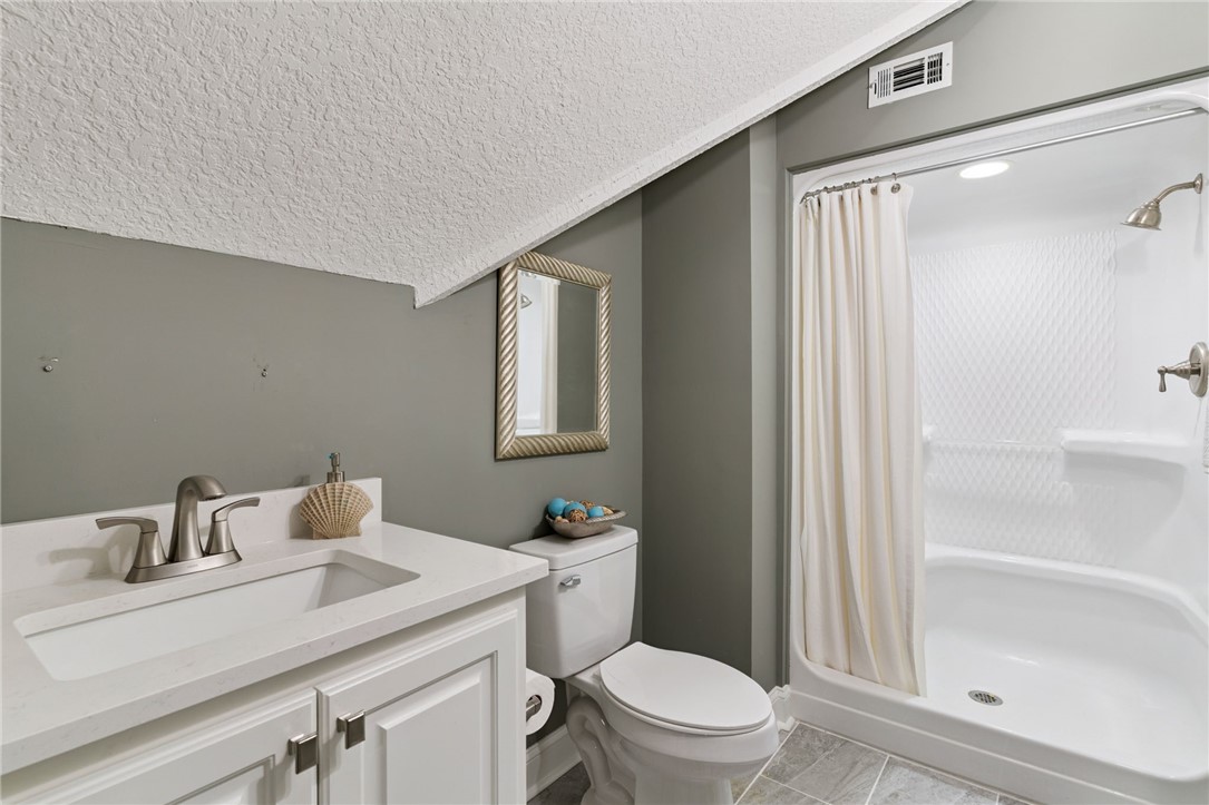 Brunswick, Georgia 31523, United States, 4 Bedrooms Bedrooms, ,4 BathroomsBathrooms,Residential,Active,235890