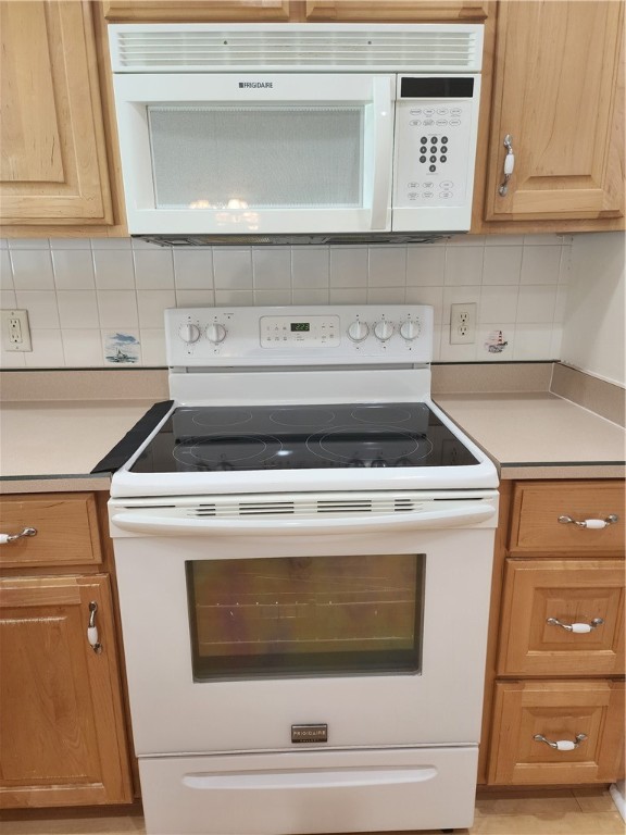 Brunswick, Georgia 31525, United States, 3 Bedrooms Bedrooms, ,2 BathroomsBathrooms,Residential,Active,196228