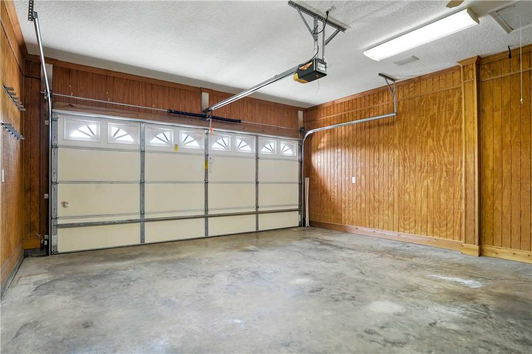 Brunswick, Georgia 31525, United States, 3 Bedrooms Bedrooms, ,2 BathroomsBathrooms,Residential,Active,196228