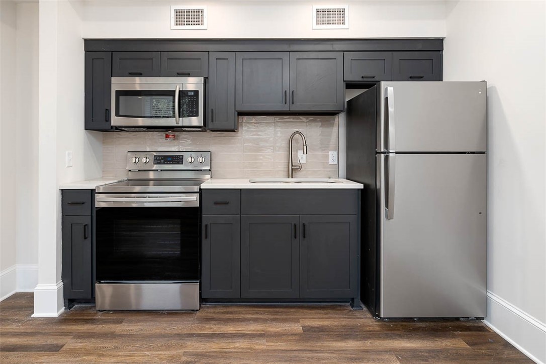 Brunswick, Georgia 31520, United States, 1 Bedroom Bedrooms, ,1 BathroomBathrooms,Residential,Active,13609