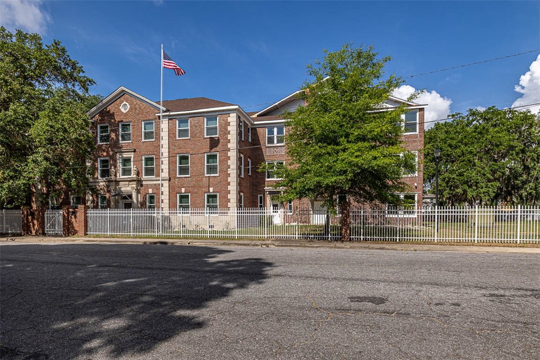 Brunswick, Georgia 31520, United States, 1 Bedroom Bedrooms, ,1 BathroomBathrooms,Residential,Active,13609