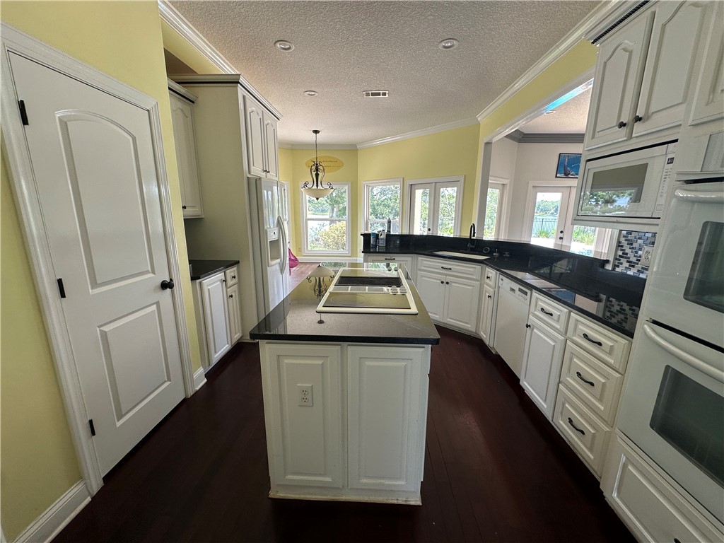 Brunswick, Georgia 31525, United States, 4 Bedrooms Bedrooms, ,5 BathroomsBathrooms,Residential,Active,159395