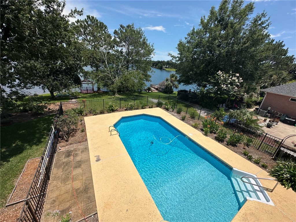 Brunswick, Georgia 31525, United States, 4 Bedrooms Bedrooms, ,5 BathroomsBathrooms,Residential,Active,159395 Brunswick, Georgia 31525, United States, 4 Bedrooms Bedrooms, ,5 BathroomsBathrooms,Residential,Active,159395