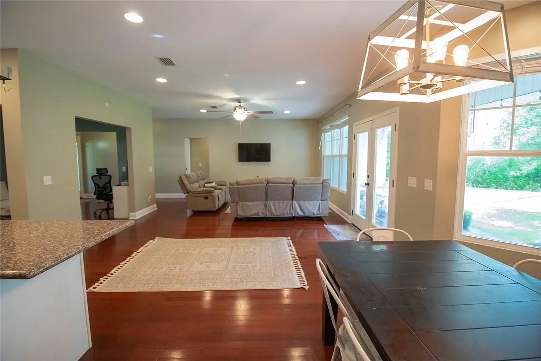 Brunswick, Georgia 31523, United States, 3 Bedrooms Bedrooms, ,3 BathroomsBathrooms,Residential,Active,227565