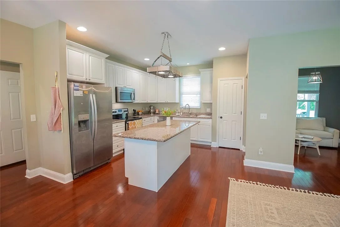 Brunswick, Georgia 31523, United States, 3 Bedrooms Bedrooms, ,3 BathroomsBathrooms,Residential,Active,227565