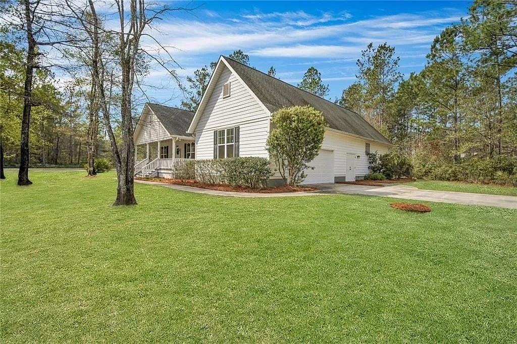 Brunswick, Georgia 31523, United States, 3 Bedrooms Bedrooms, ,3 BathroomsBathrooms,Residential,Active,227565 Brunswick, Georgia 31523, United States, 3 Bedrooms Bedrooms, ,3 BathroomsBathrooms,Residential,Active,227565