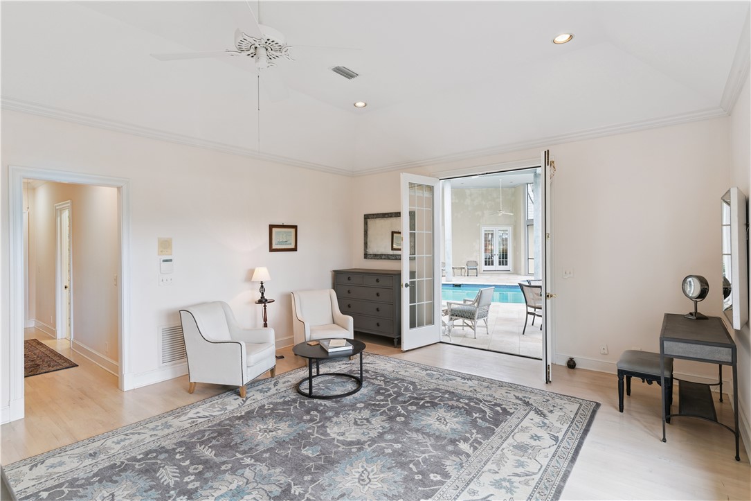 St Simons Island, Georgia 31522, United States, 4 Bedrooms Bedrooms, ,5 BathroomsBathrooms,Residential,Active,226316