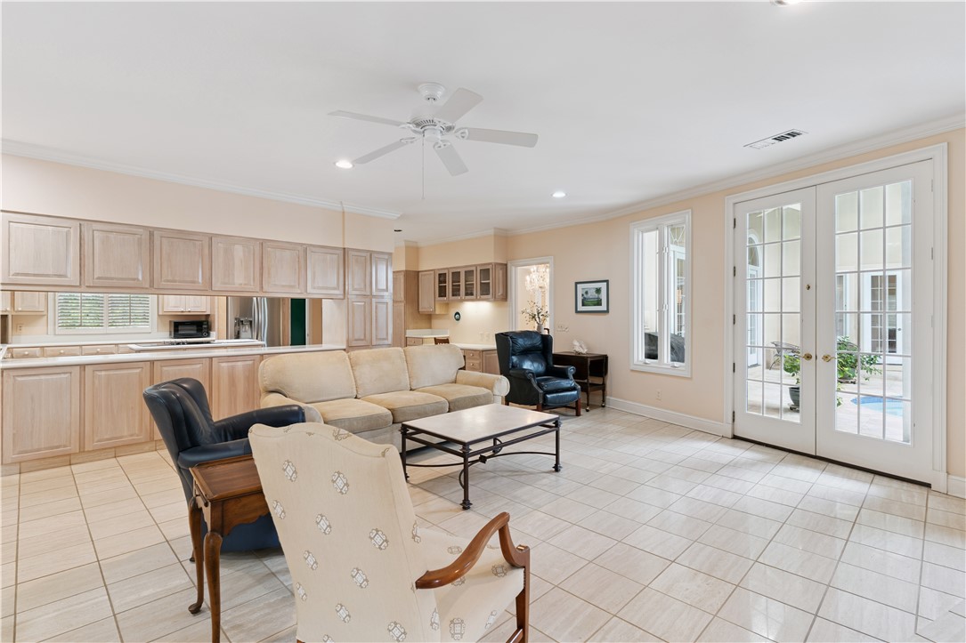 St Simons Island, Georgia 31522, United States, 4 Bedrooms Bedrooms, ,5 BathroomsBathrooms,Residential,Active,226316