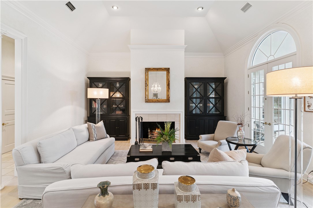 St Simons Island, Georgia 31522, United States, 4 Bedrooms Bedrooms, ,5 BathroomsBathrooms,Residential,Active,226316