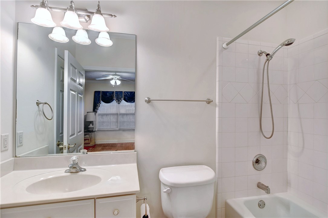 Brunswick, Georgia 31525, United States, 3 Bedrooms Bedrooms, ,3 BathroomsBathrooms,Residential,Pending,33461