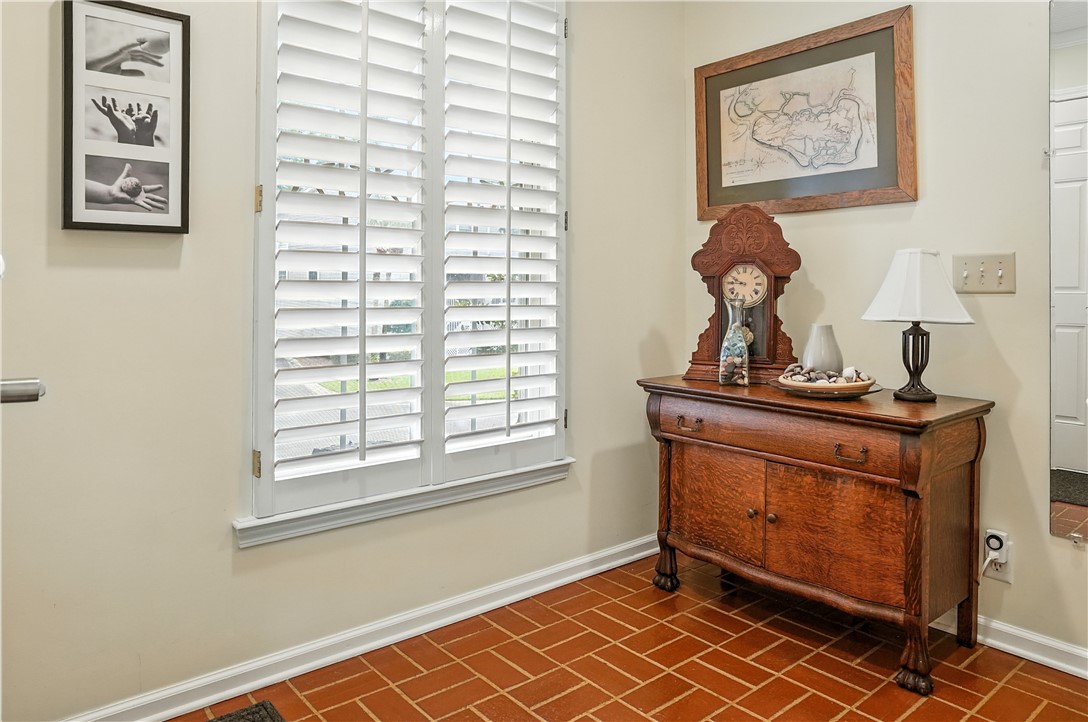 St Simons Island, Georgia 31522, United States, 3 Bedrooms Bedrooms, ,3 BathroomsBathrooms,Residential,Active,174945