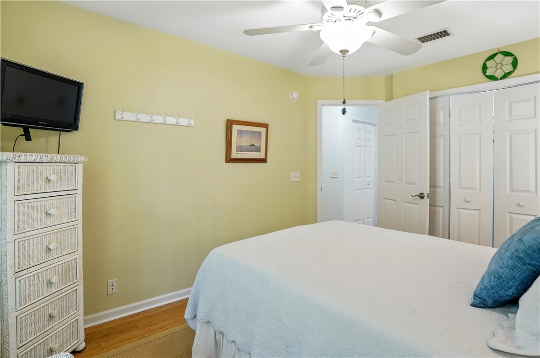 St Simons Island, Georgia 31522, United States, 3 Bedrooms Bedrooms, ,3 BathroomsBathrooms,Residential,Active,174945