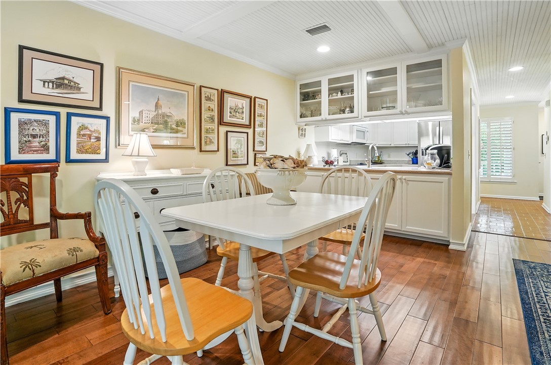 St Simons Island, Georgia 31522, United States, 3 Bedrooms Bedrooms, ,3 BathroomsBathrooms,Residential,Active,174945