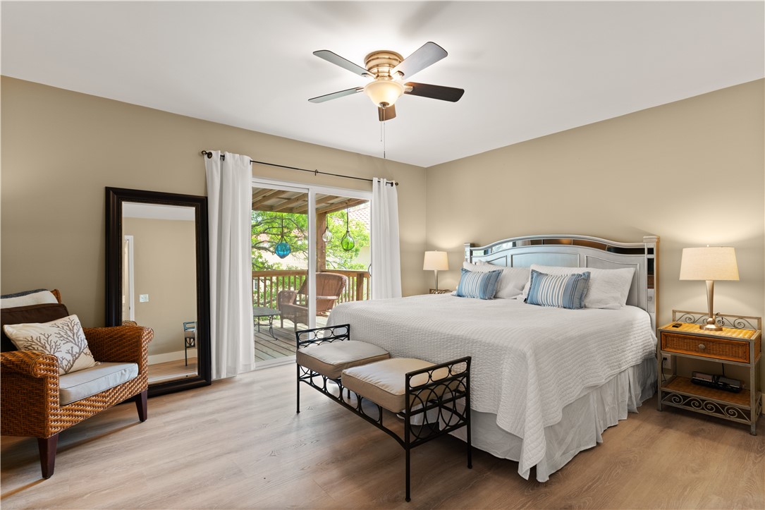 St Simons Island, Georgia 31522, United States, 4 Bedrooms Bedrooms, ,4 BathroomsBathrooms,Residential,Active,105327