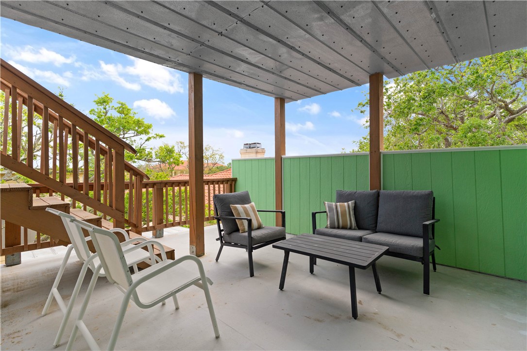 St Simons Island, Georgia 31522, United States, 4 Bedrooms Bedrooms, ,4 BathroomsBathrooms,Residential,Active,105327