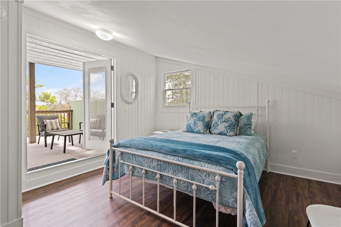 St Simons Island, Georgia 31522, United States, 4 Bedrooms Bedrooms, ,4 BathroomsBathrooms,Residential,Active,105327