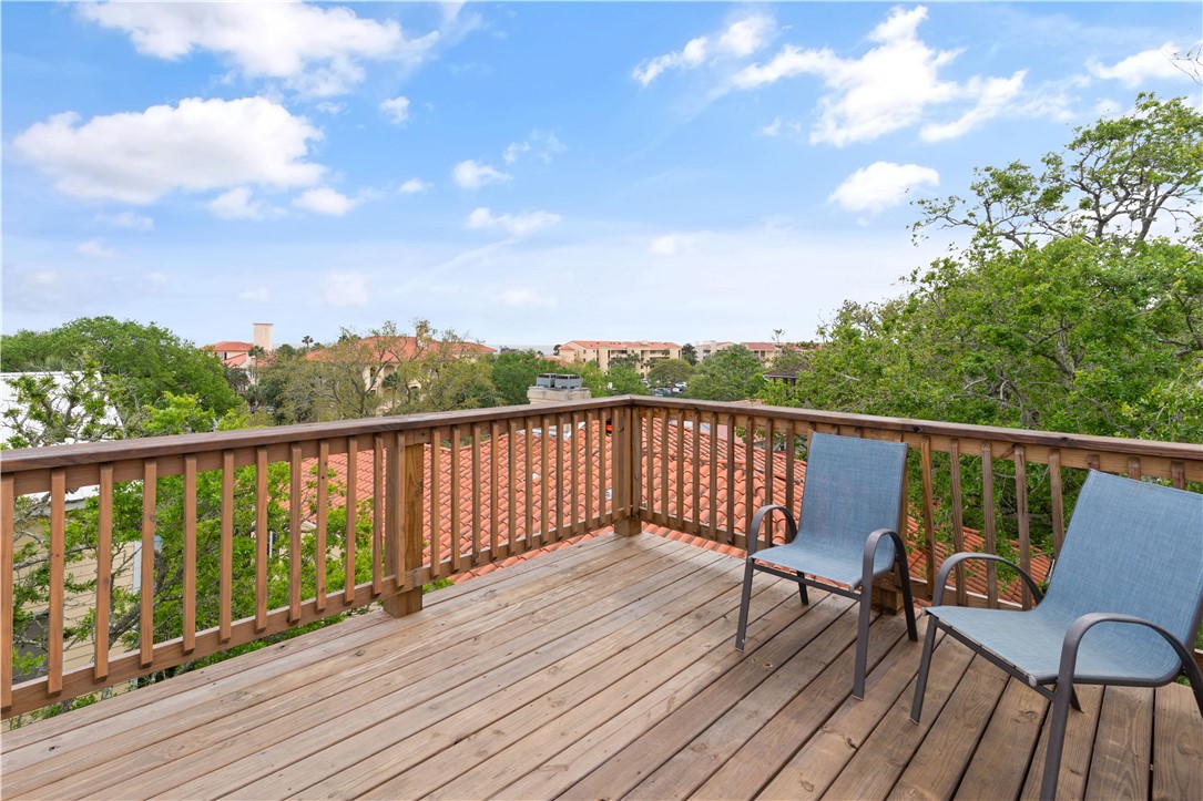 St Simons Island, Georgia 31522, United States, 4 Bedrooms Bedrooms, ,4 BathroomsBathrooms,Residential,Active,105327