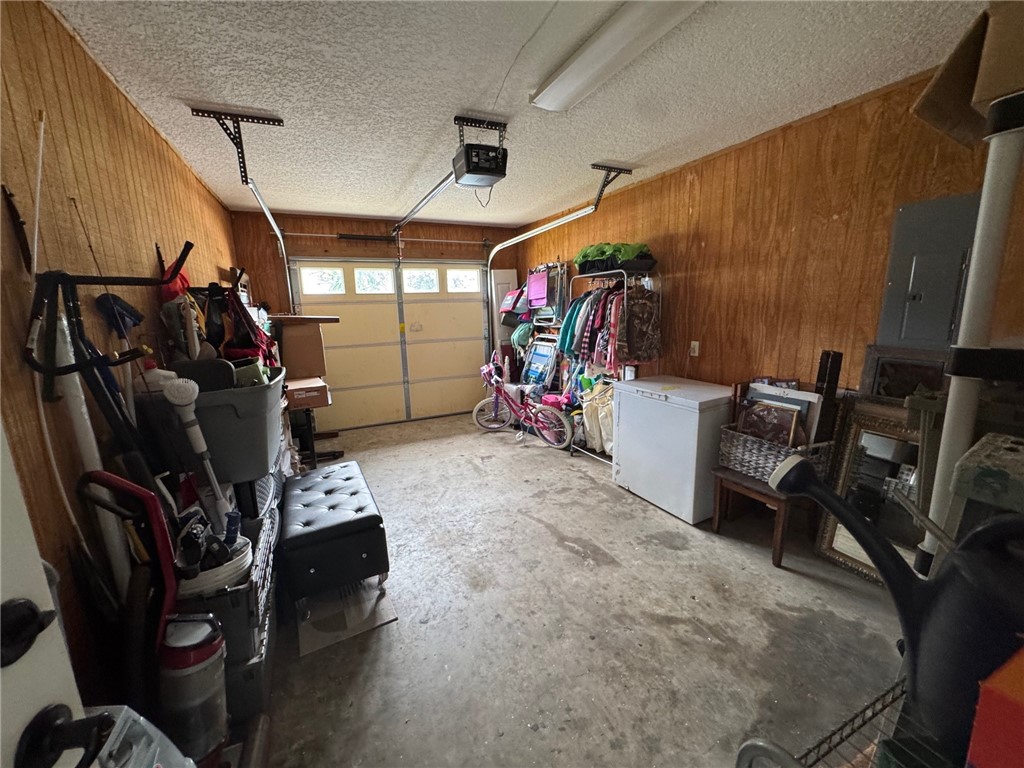 Brunswick, Georgia 31520, United States, 6 Bedrooms Bedrooms, ,4 BathroomsBathrooms,Residential,Pending,180157