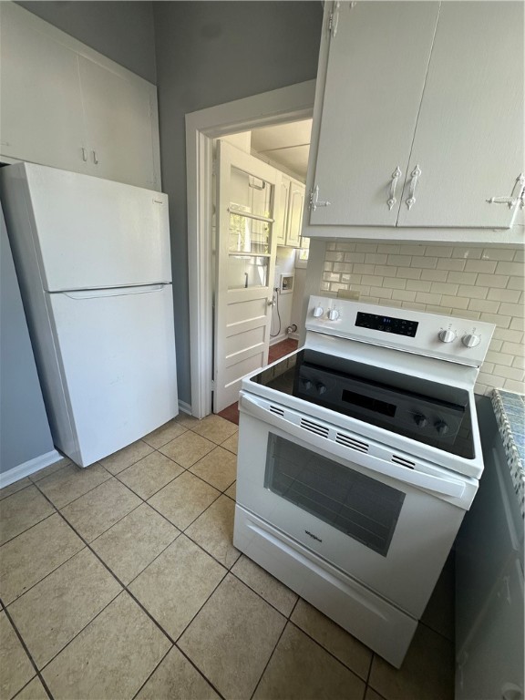 Brunswick, Georgia 31520, United States, 2 Bedrooms Bedrooms, ,1 BathroomBathrooms,Residential,Active,17845