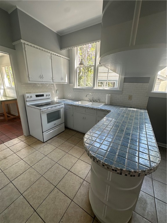 Brunswick, Georgia 31520, United States, 2 Bedrooms Bedrooms, ,1 BathroomBathrooms,Residential,Active,17845