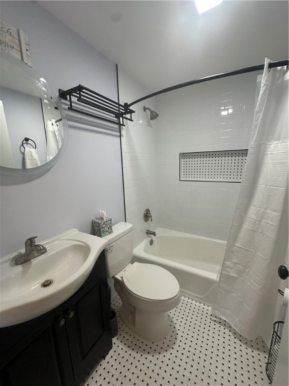 Brunswick, Georgia 31520, United States, 2 Bedrooms Bedrooms, ,1 BathroomBathrooms,Residential,Active,17845