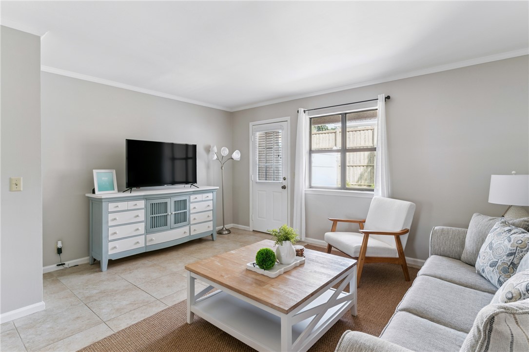 St Simons Island, Georgia 31522, United States, 2 Bedrooms Bedrooms, ,2 BathroomsBathrooms,Residential,Active,227546