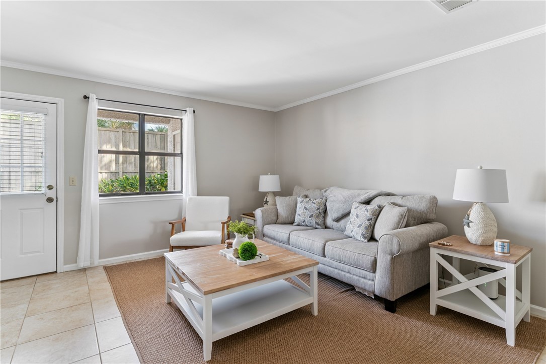 St Simons Island, Georgia 31522, United States, 2 Bedrooms Bedrooms, ,2 BathroomsBathrooms,Residential,Active,227546